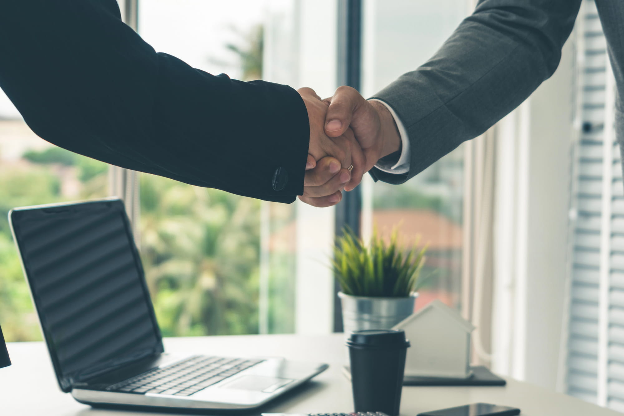 Buying a Business on Florida's Emerald Coast: What Local Buyers Need to Know